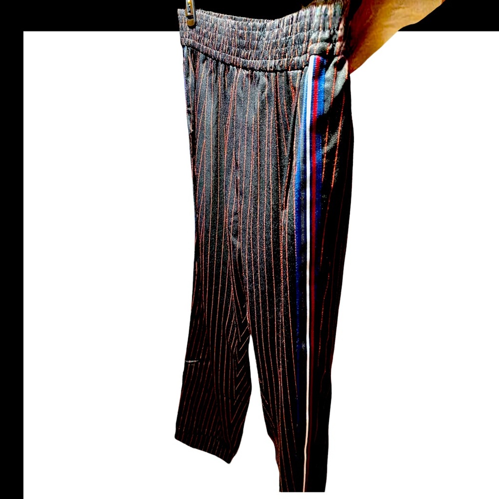 NWT MYSTEREE BRAND CROPPED BLK pants/red pinstripes& racing stripe down sides LG